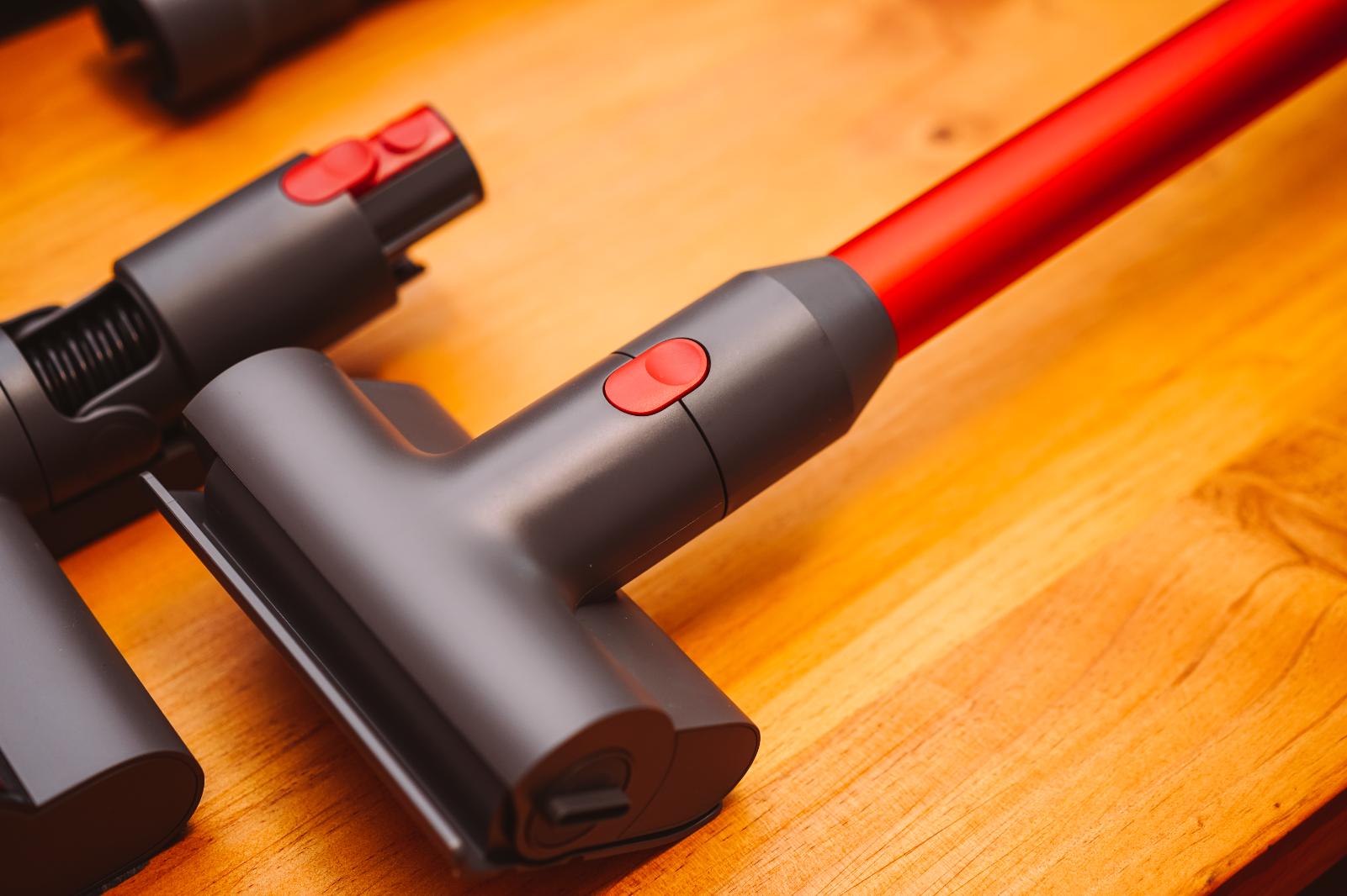 戴森吸尘器v8和石头h7,石头h7和戴森v12哪个好