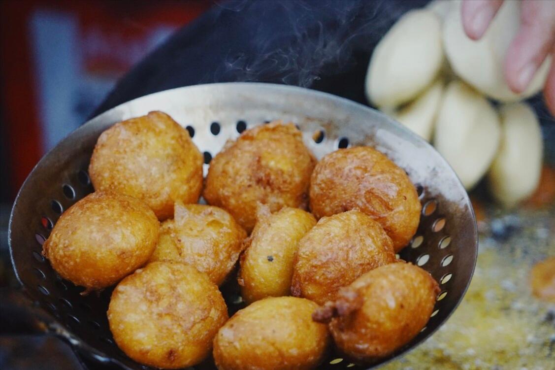 炸糖糕怎么能又鼓又大,炸糖糕糊了怎么办