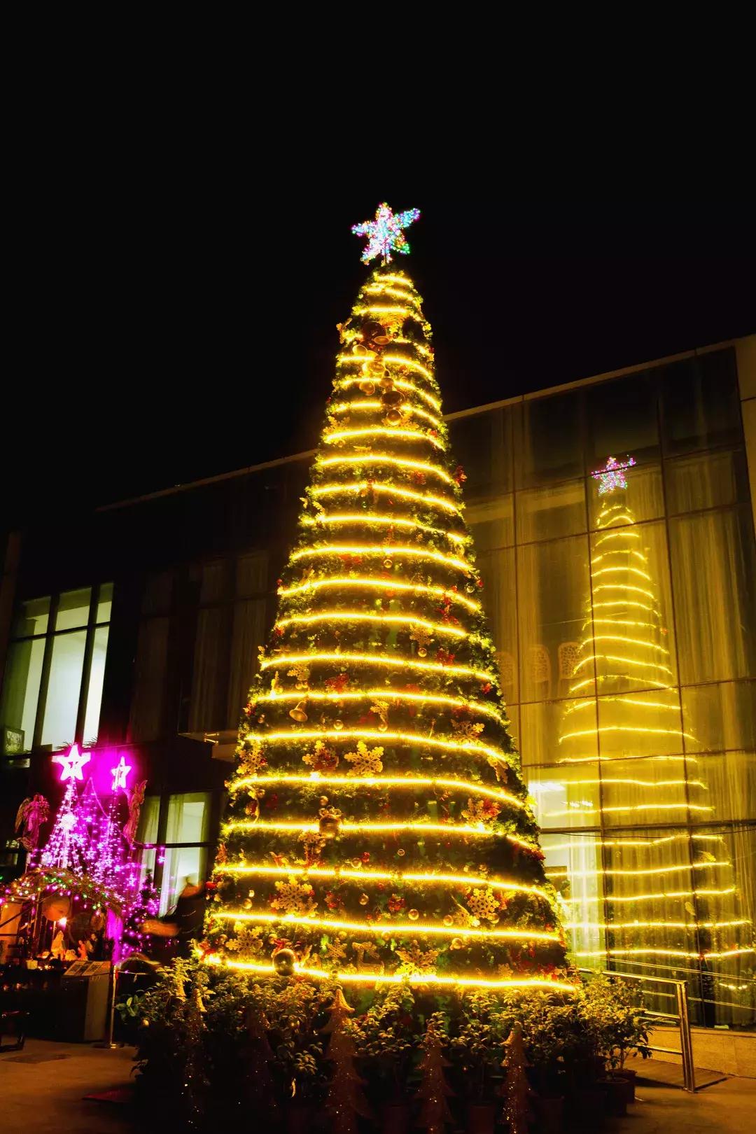 圣诞节为什么变成圣诞老人了,圣诞节跟圣诞老人有什么关系