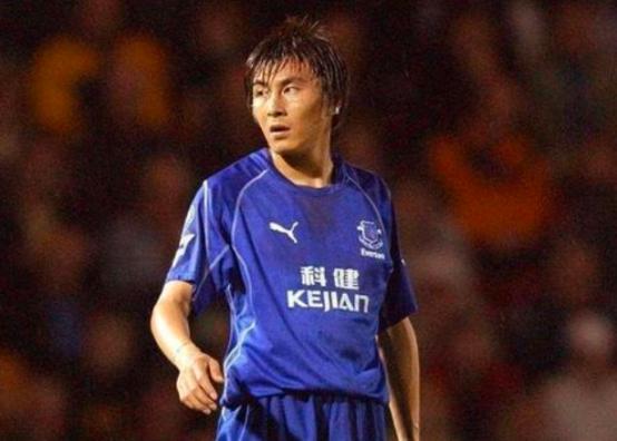 武磊为国足做贡献,李玮峰谈武磊完整版