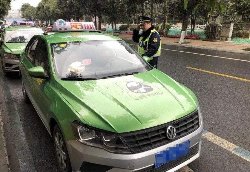 成都出租车新规今天实施！告别“拒载”和“被宰”