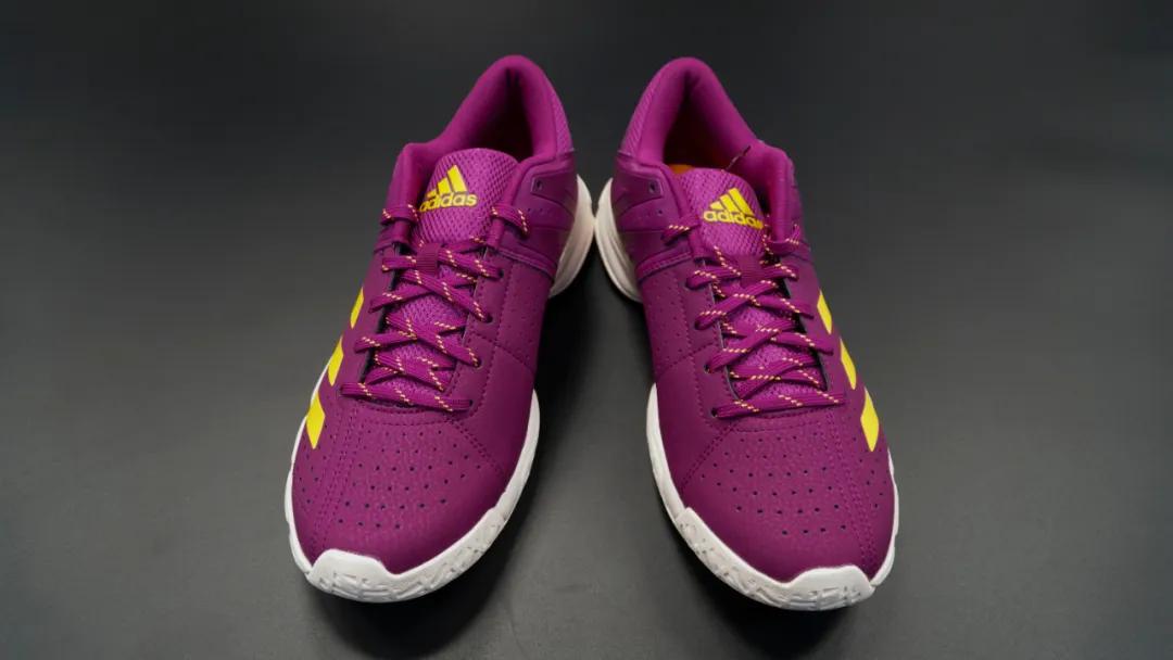 adidas荧光黑武士,adidas荧光绿版鞋子