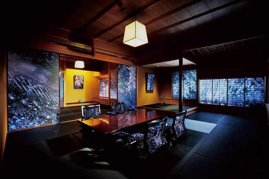 在日本坐火车是什么感觉,在日本坐火车是什么体验