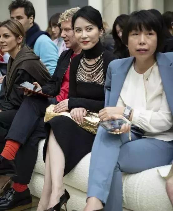 说好的不老女神，怎么生图就崩了？