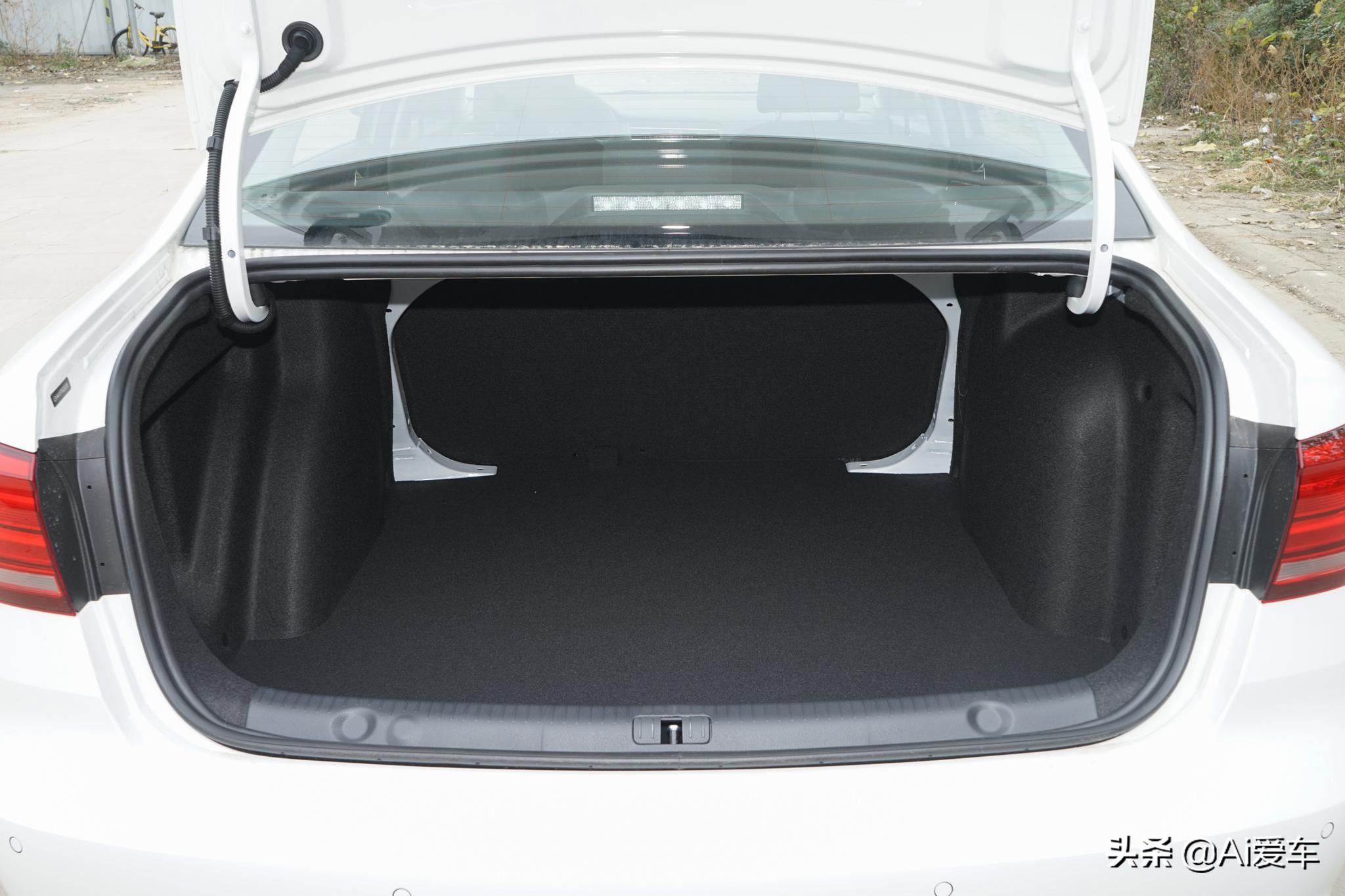 德系轿车油耗低的家用轿车排名,德系6万到8万的车推荐