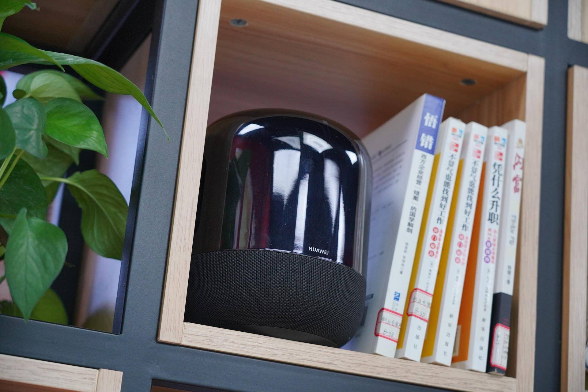 华为soundx小米小爱同学,由奢入俭难是啥效应