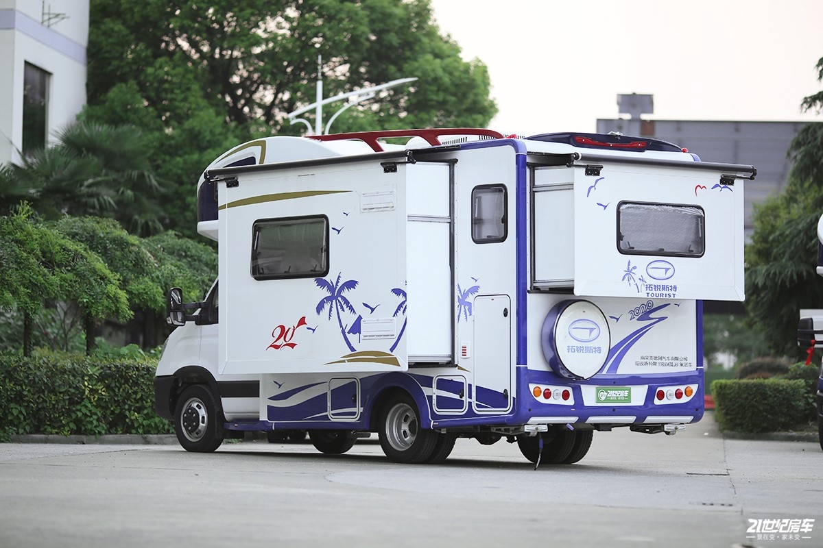 c型房车平头车,适合改房车的轻客底盘