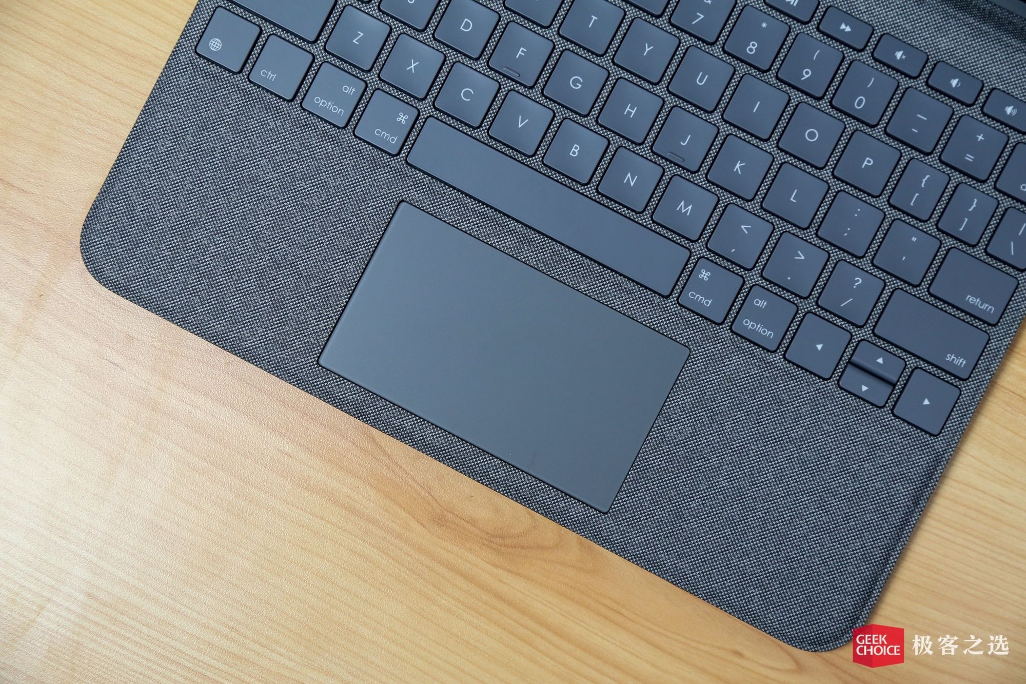 罗技ik1055bkipad键盘,罗技ipad键盘推荐平替