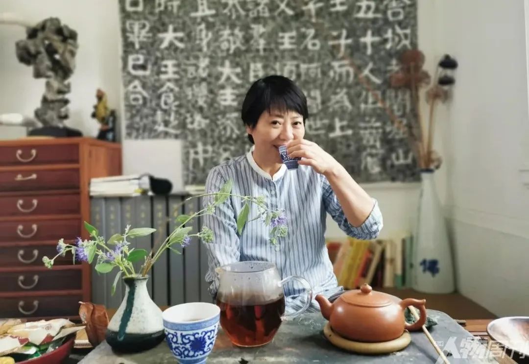 养父性侵养女案最终结果,养父性侵案律师是谁