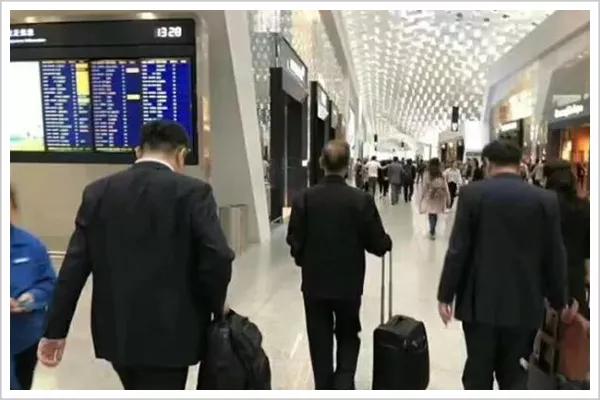 华为如何应对芯片战争,芯片战争华为能赢吗