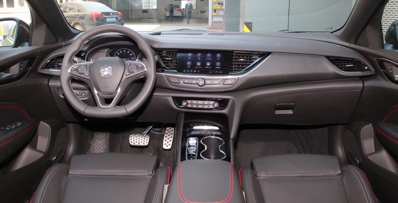 云南省别克君威精英版裸车价,喜提别克君越1.5t落地价