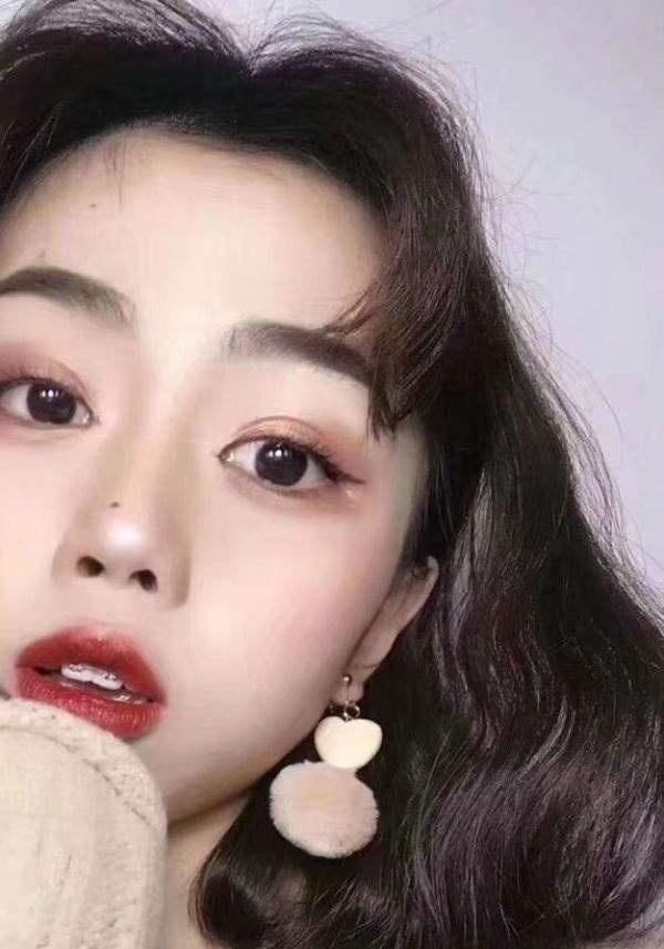 每天睡前做这三个步骤,让你单眼皮变双眼皮,内双变成好看的外双