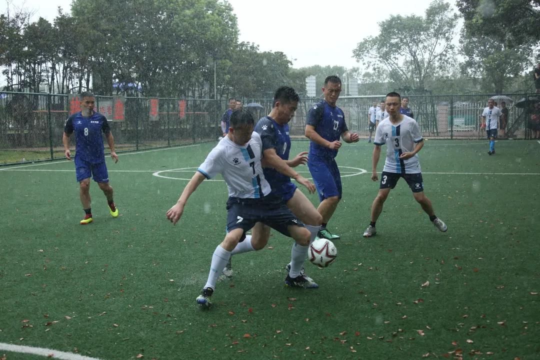 海疆足球激情绽放