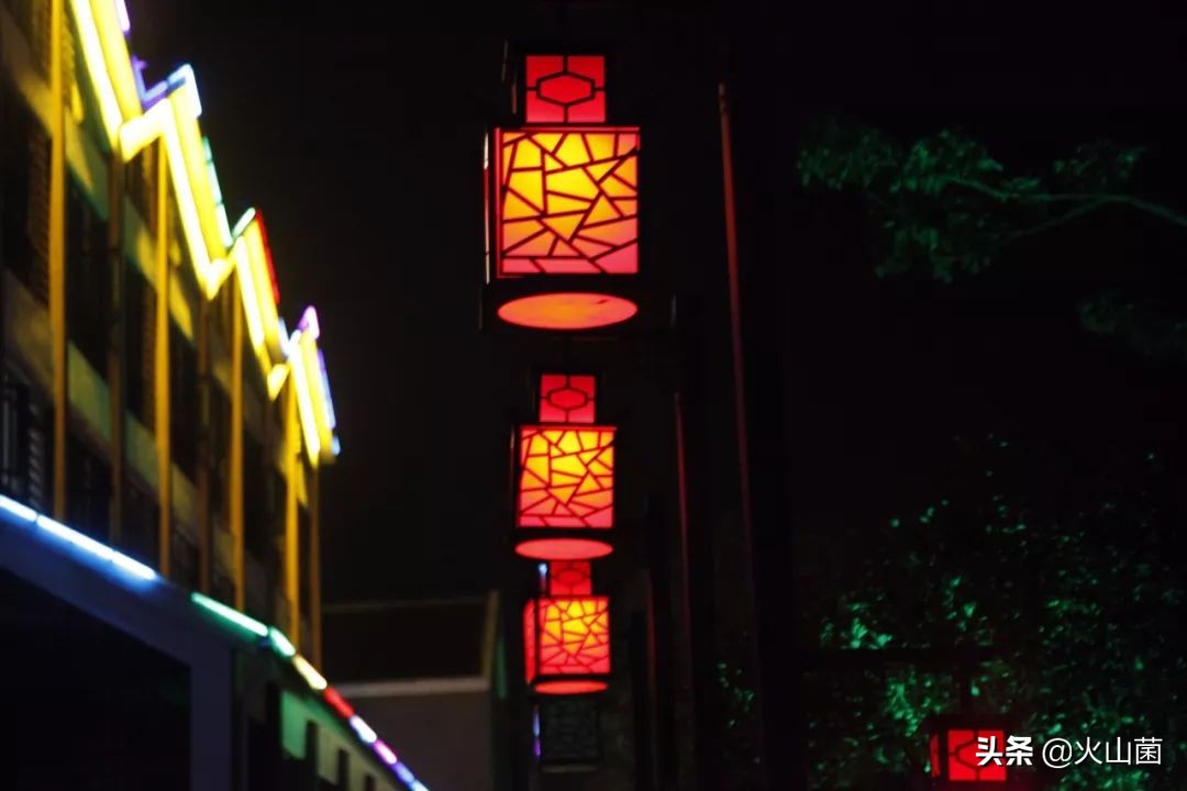 逃离高温“熔炉”，南方的夏天就该玩雪