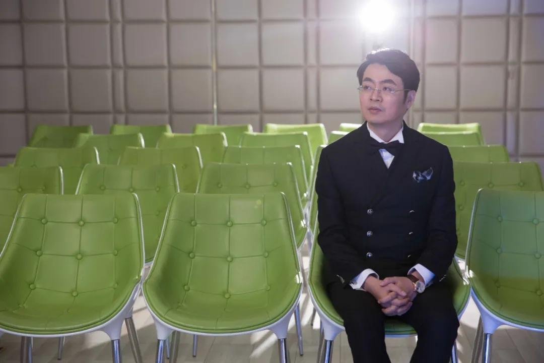 上线8个月营收过亿元,这位创始人靠一款T恤完成数千万元A轮融资