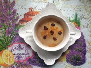 川贝炖雪梨不粉碎可以吗,川贝母炖雪梨川贝需要磨粉吗