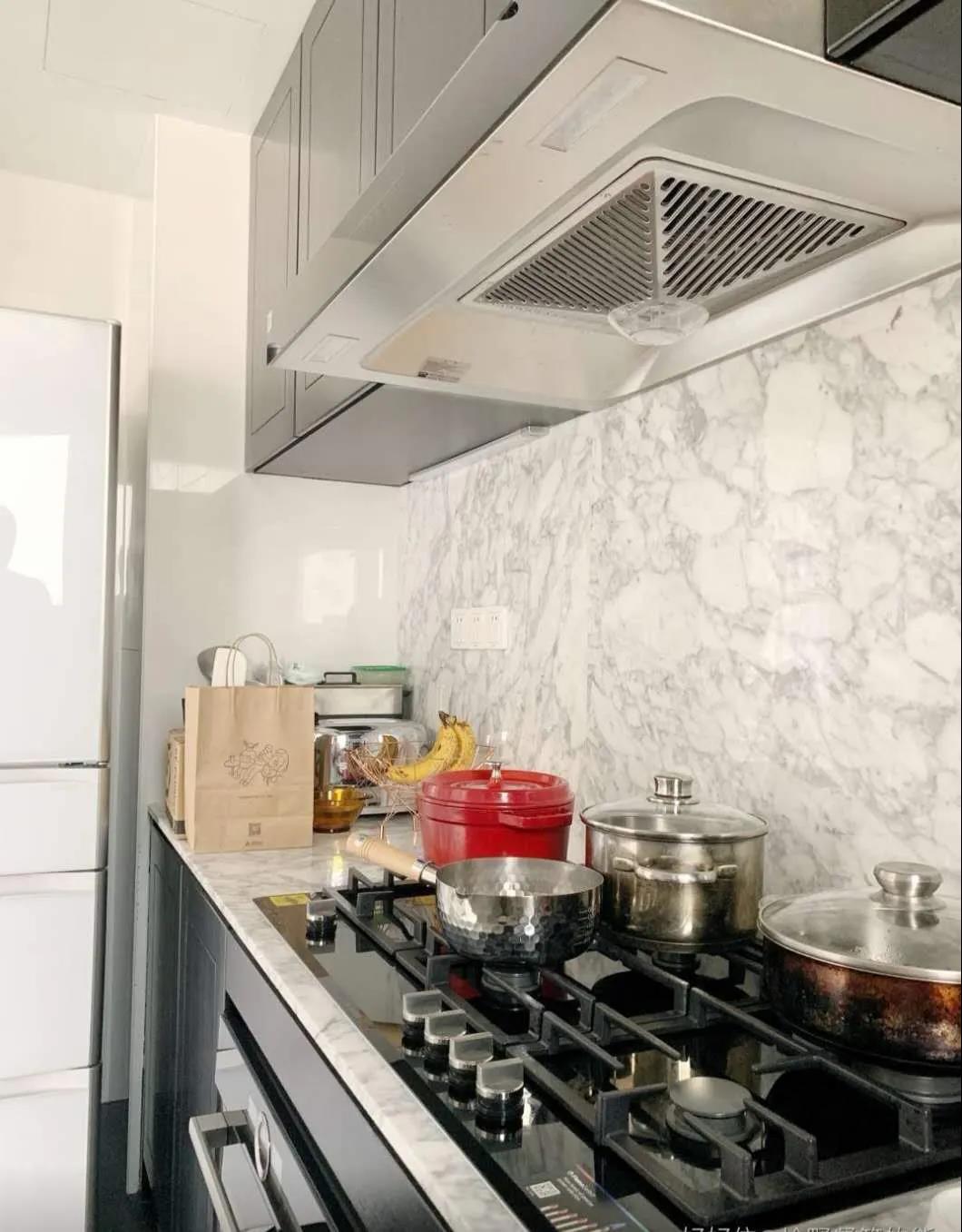 油烟机应该选顶吸还是侧吸,油烟机要侧吸好用还是顶吸好用