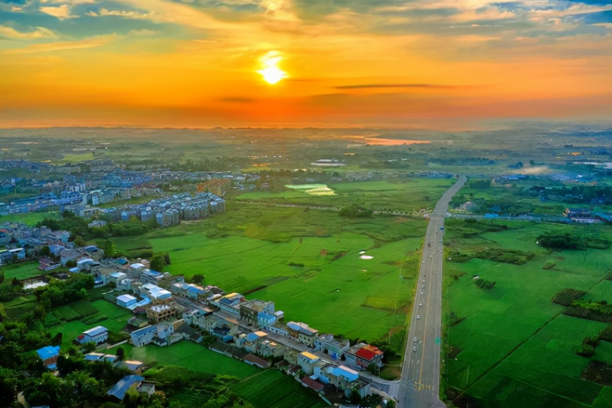 成都市周边买房哪里最宜居,成都周边房价最低的宜居小县城