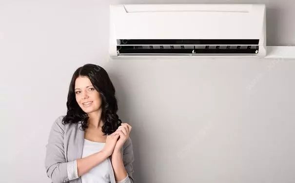 月嫂避凉不避热,月子中请月嫂怎么分房间睡