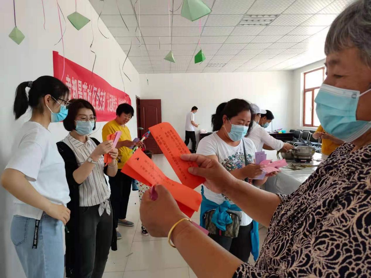 河北保定：隶都景苑社区开展“永远跟*党**走浓浓端午情”主题活动