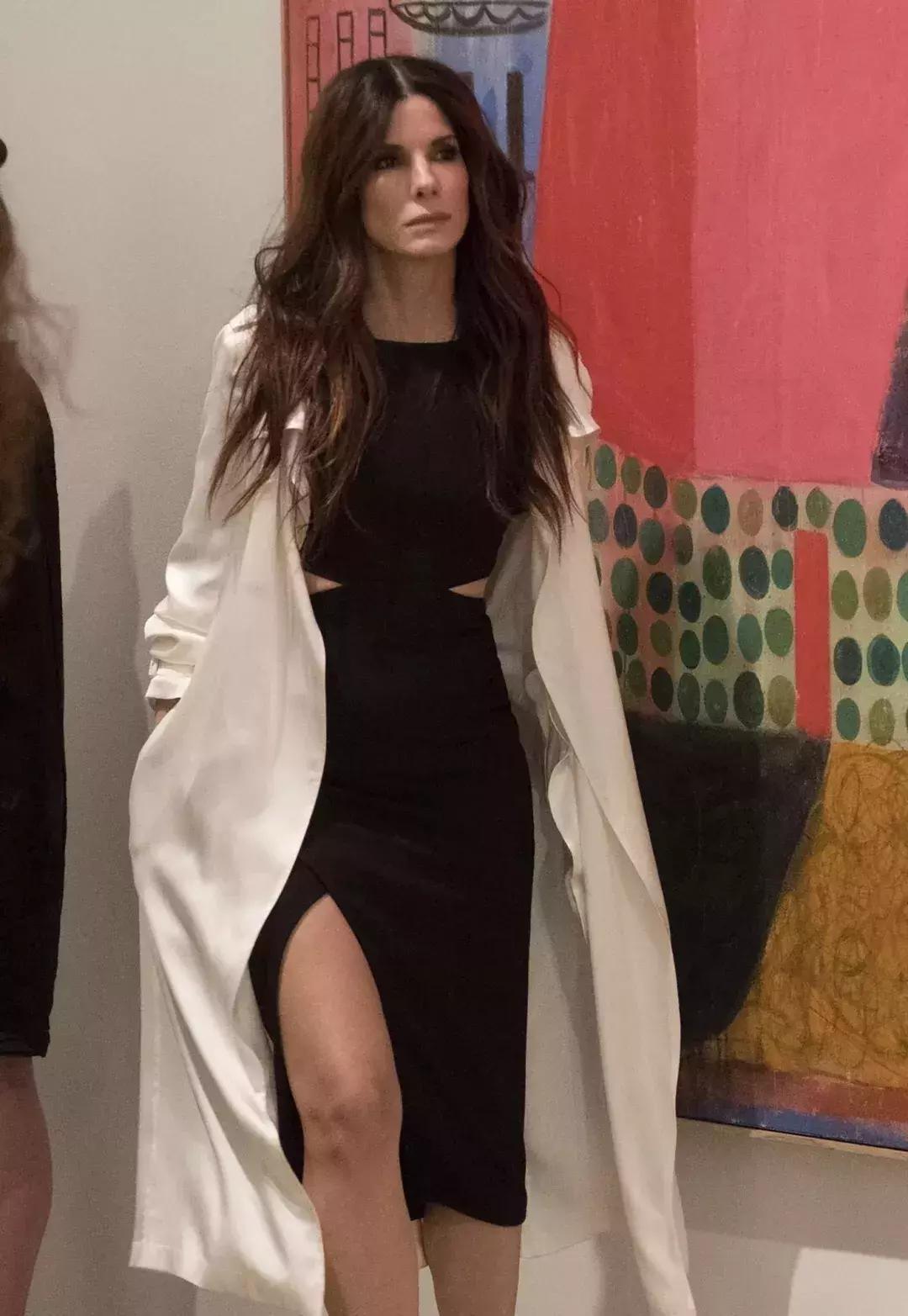 鐬掑ぉ杩囨捣鏃惰,鐬掑ぉ杩囨捣鏈嶈