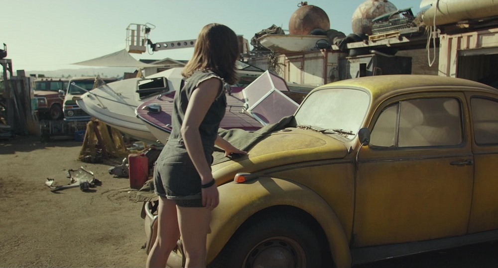 上映首日获得单日票房第一的佳绩,大黄蜂最新上映消息