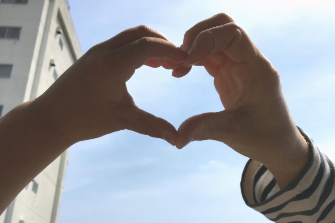 结婚四年的日本夫妇,妻子隐瞒自己没有子宫!坦白后丈夫如此反应