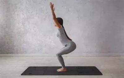 开髋拉伸大腿内侧瑜伽体式,超级有效的瑜伽动作