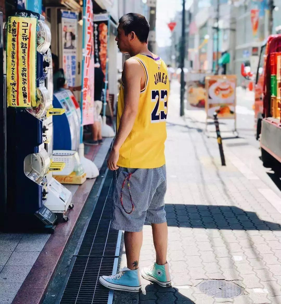 日版匡威为什么有几种价格,日版匡威偏码吗