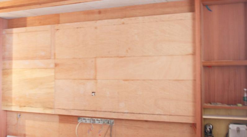 壁挂电视机的安装方法,平板电视机壁挂支架安装视频