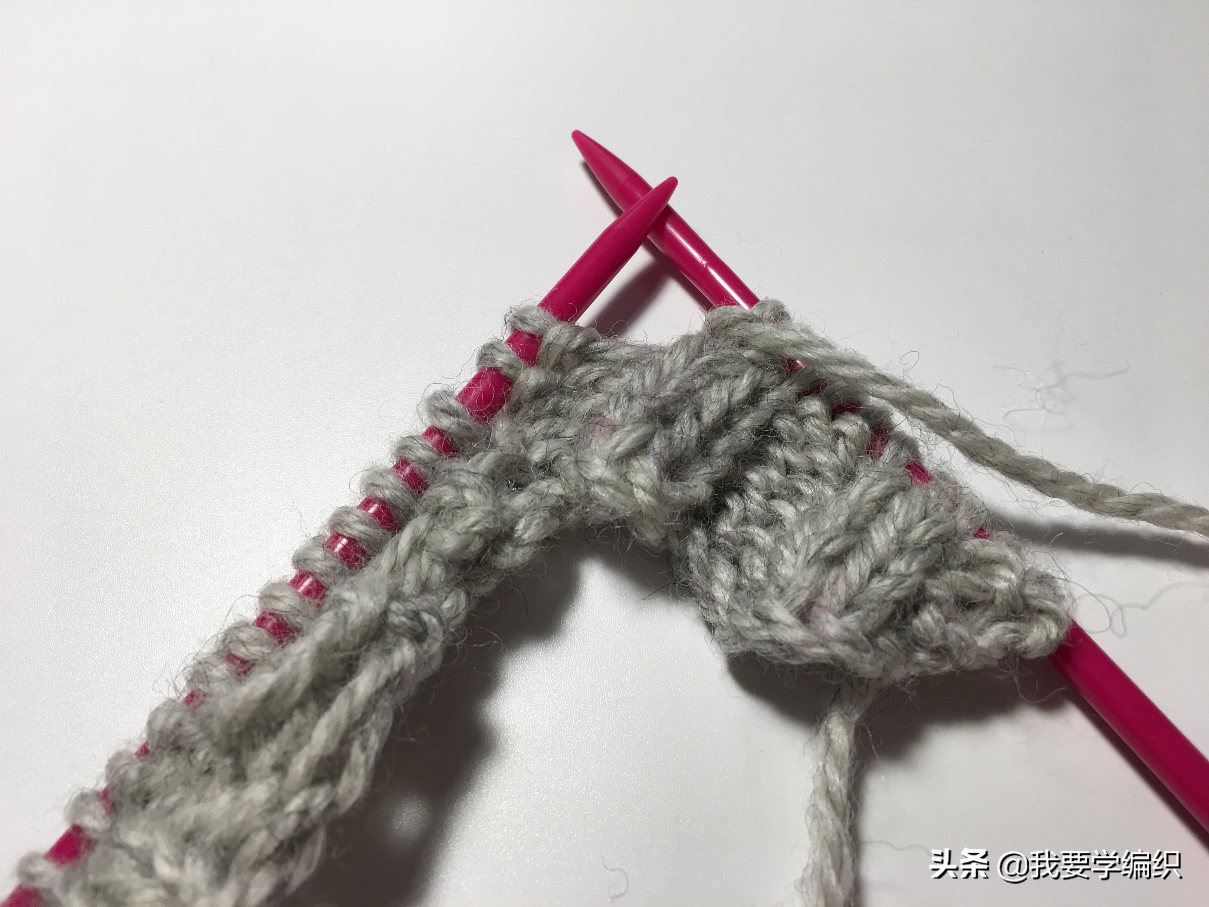 双扭麻花围巾教程,经典麻花围巾教程