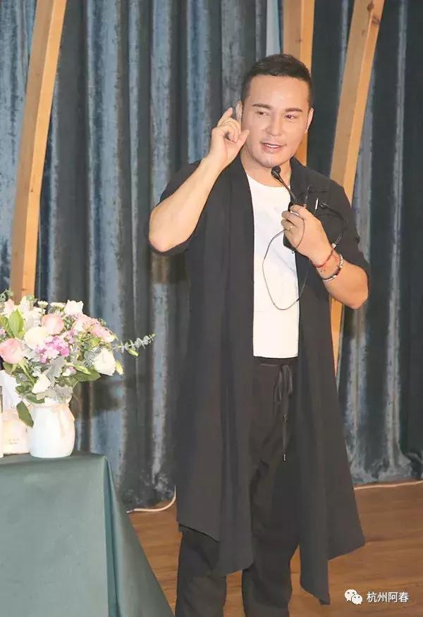 时尚创意毛戈平彩妆造型,毛戈平创意彩妆造型说明