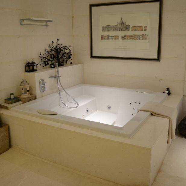 家里有浴缸的好处,浴缸有必要装在家里吗