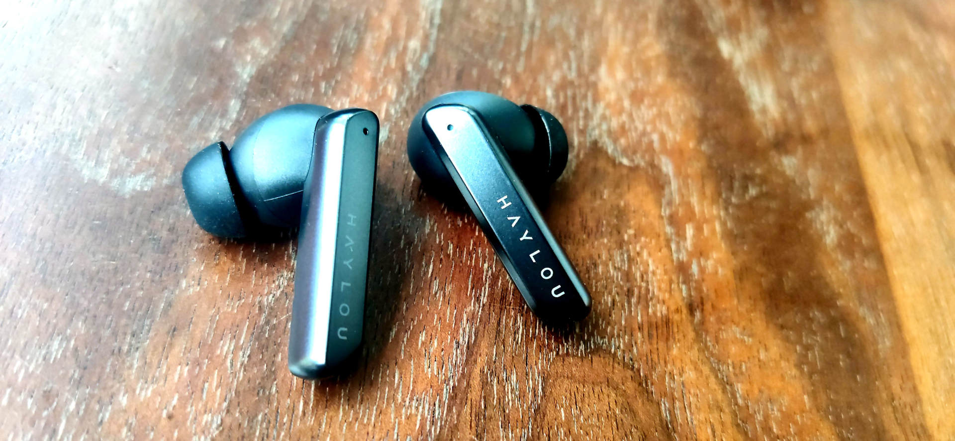 haylou主动降噪蓝牙耳机推荐,haylouw1圈铁蓝牙耳机测评