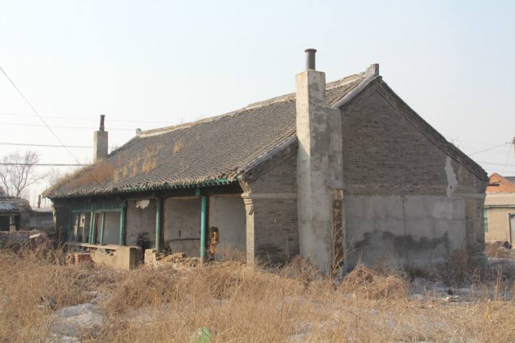 东北民俗八大怪景区,东北八大怪烟筒垒在大墙外