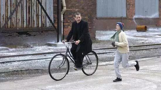 百马科普丨不能出门运动？十部经典电影安抚你骚动不安的心