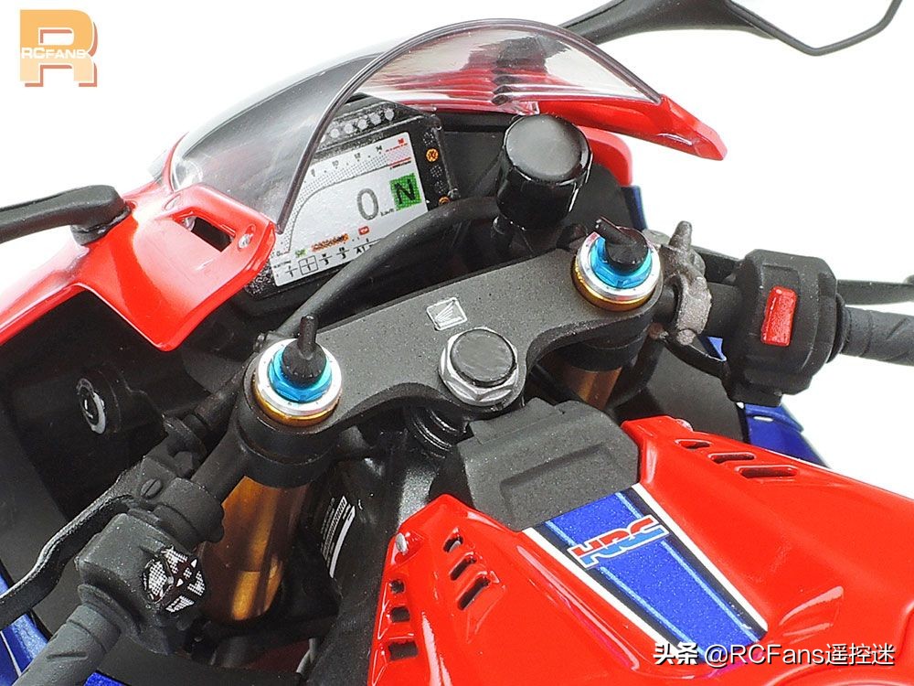 hondacbr1000rr妯″瀷,2014骞碿br1000rr妯″瀷