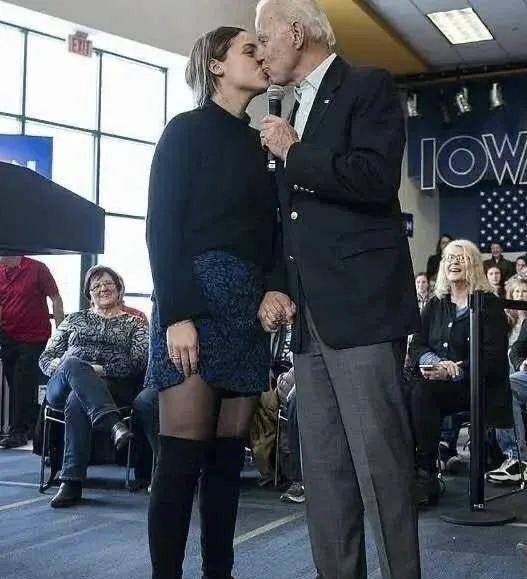 特朗普与伊万卡的搞笑图片,特朗普伊万卡搞笑视频