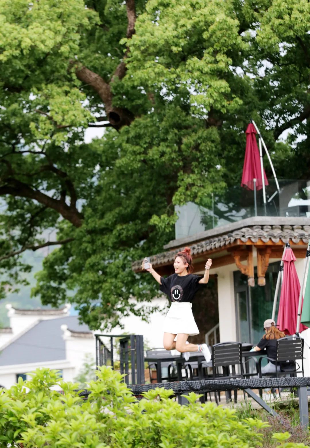 夜新叶，新叶夜，夜夜夜夜夜！唱吧醉仙居，探秘奶茶吧，茶憩戏曲馆，漫步烟花巷……每周六晚