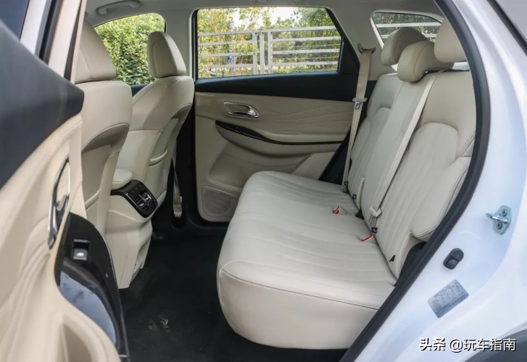7.77万就有178匹，这辆SUV还有终身免费保养真质保成行业颠覆者