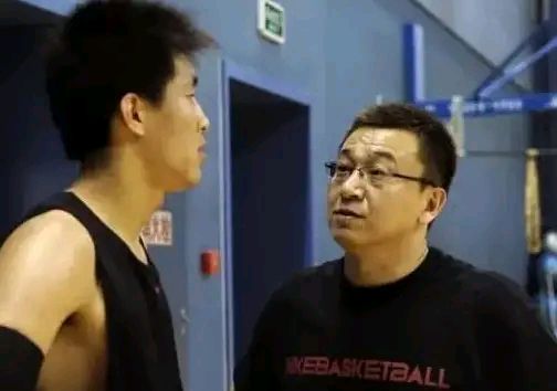 李晓旭回辽篮,篮球运动员李晓旭复出