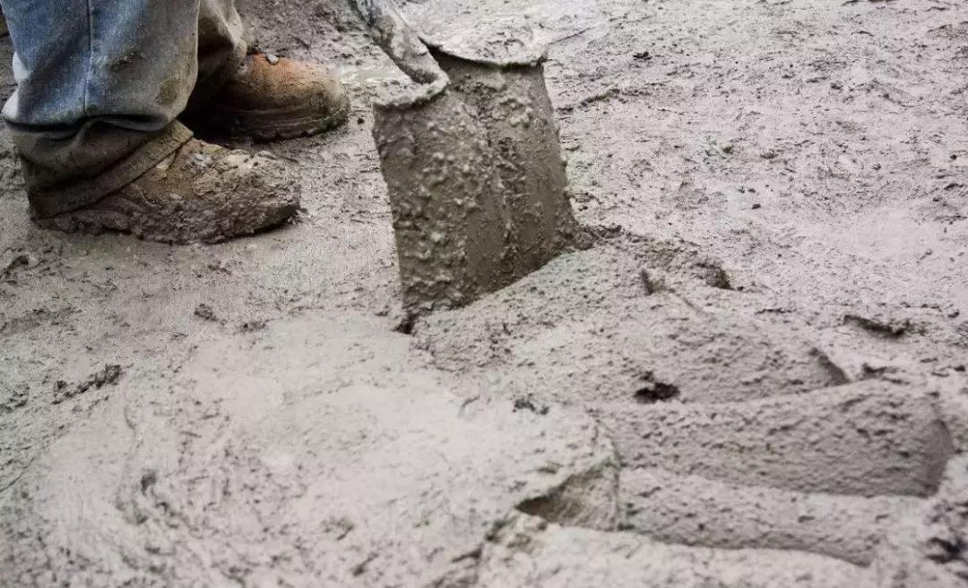 混凝土用水量有什么影响,混凝土用水量选用表怎么取值