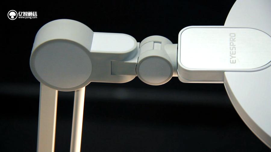 不要再相信“护眼灯”这种鬼话了！200~1500元台灯横测揭秘