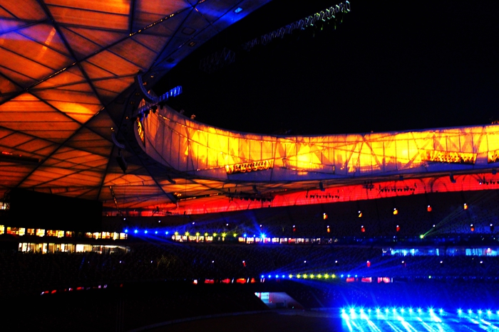 国家奥体中心灯光秀,鸟巢朝阳灯光节