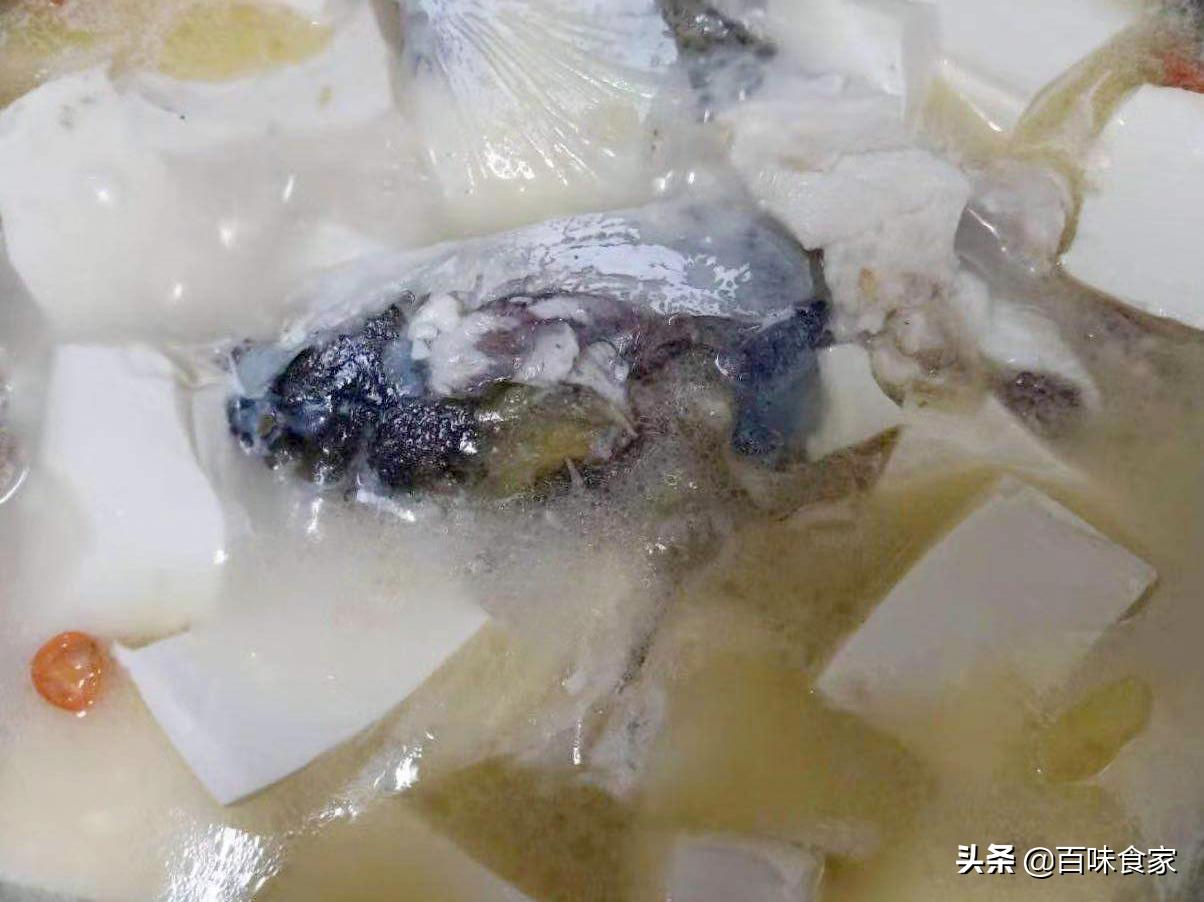 鱼豆腐汤豆腐入口即化,清炖鱼豆腐最好吃最简单的方法