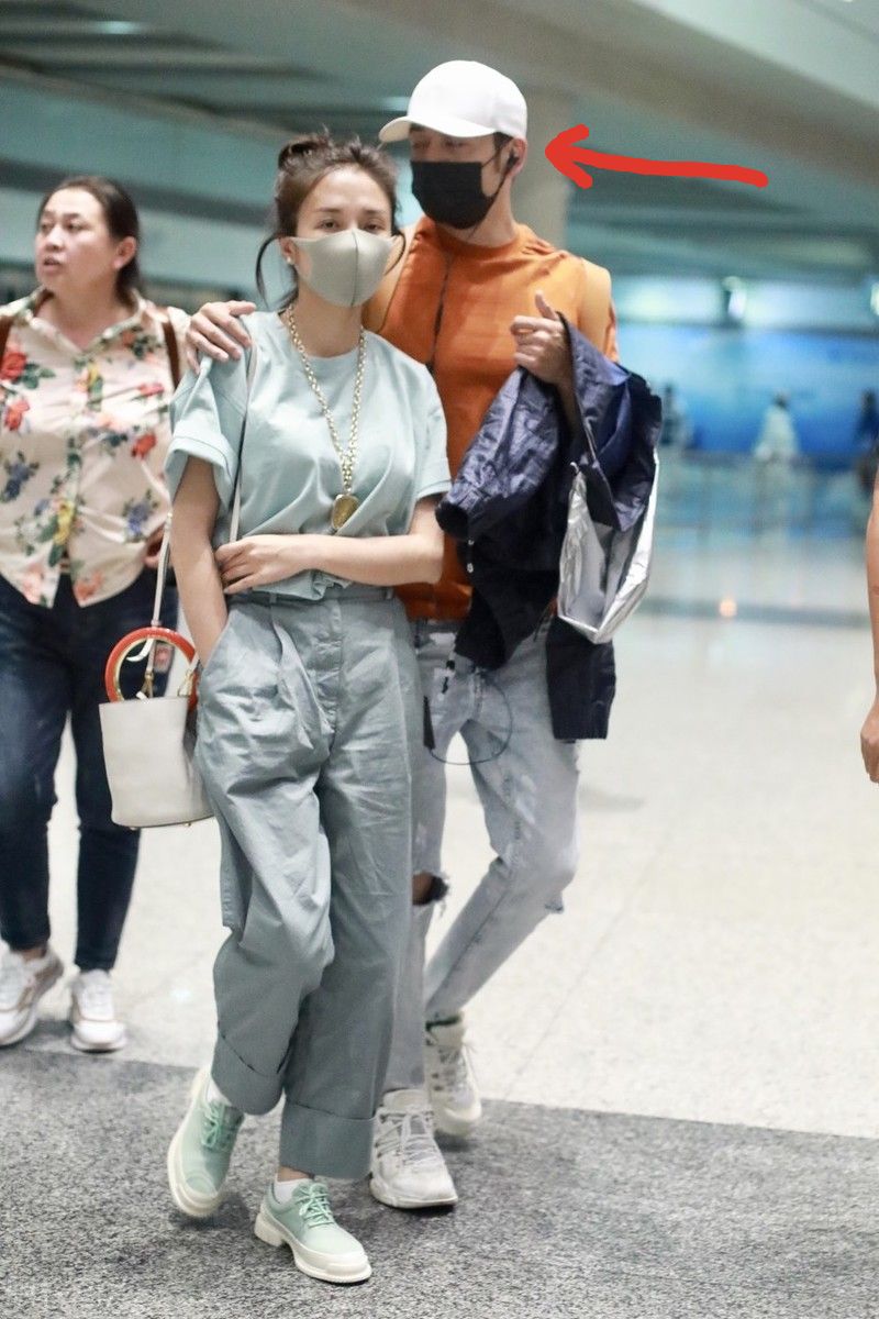 小包总杨烁秀恩爱,小包总杨烁和刘涛亲吻精彩片段