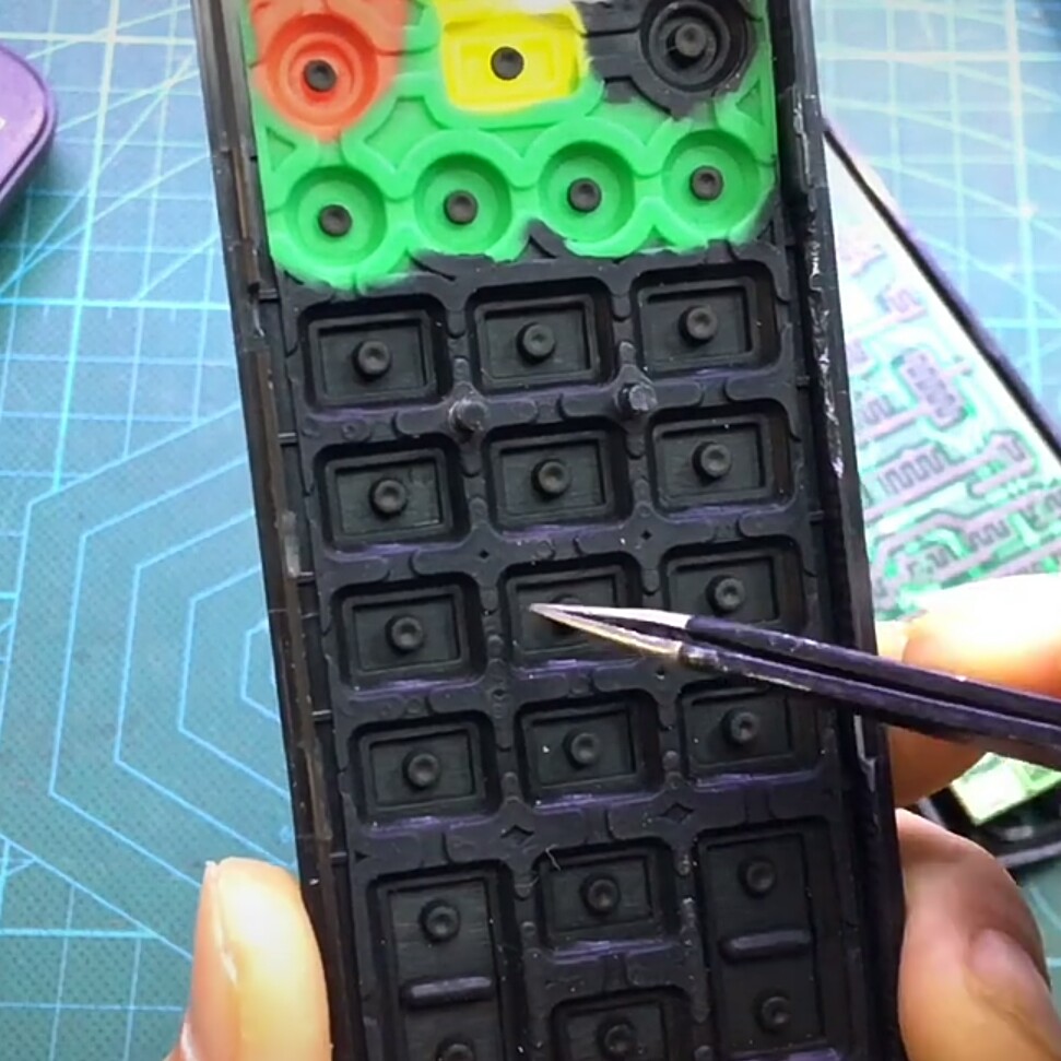 遥控器坏了哪里可以修,家用遥控器坏了怎么修复