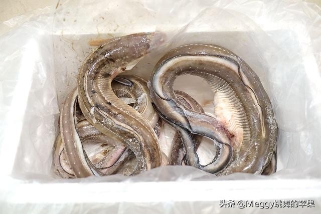 再也不吃外面的饭菜,做得最好吃的鳗鱼饭