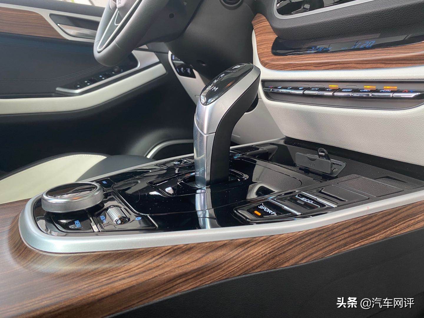 试驾东南DX7星跃：不到12万，配日本发动机德国变速箱，能火吗？