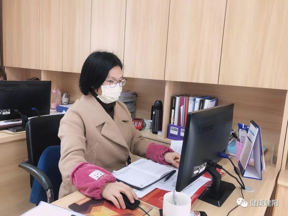 看建阳卫健女儿展巾帼风采